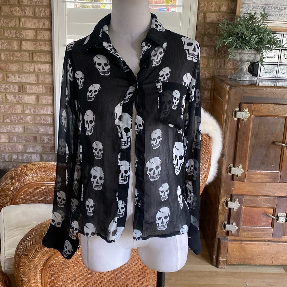 ROYAL BONES BLACK SHEER SKULL SHEER BLOUSE SKULL BUTTONS SMALL EXCELLENT
